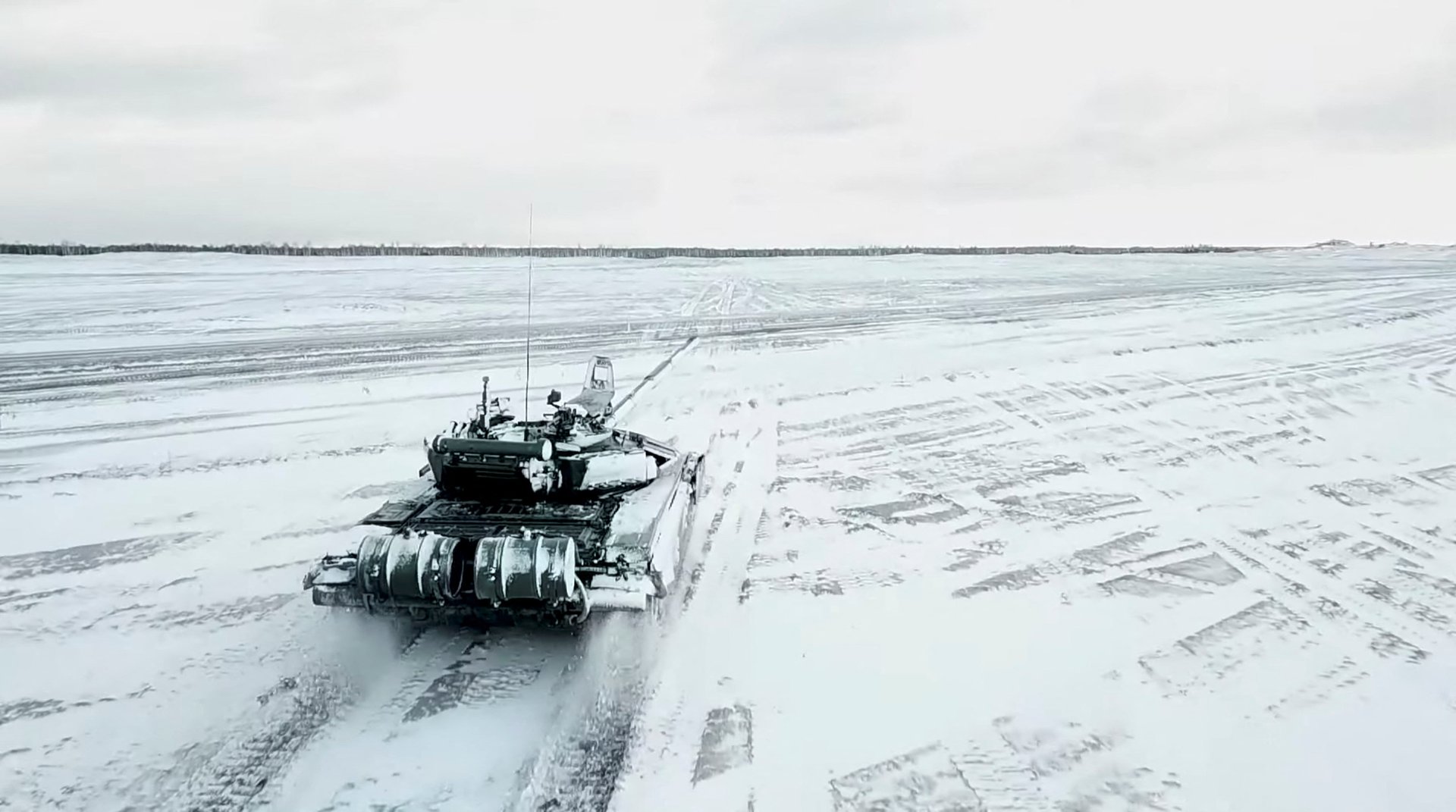 Quân đội Nga phô diễn hỏa lực trong tập trận với Belarus