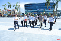 Bí thư Tỉnh ủy kiểm tra tiến độ sửa chữa Trung tâm Văn hóa - Điện ảnh tỉnh