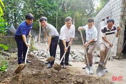 Khởi công xây nhà ở cho hộ có hoàn cảnh khó khăn ở Nghi Xuân