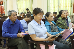 Nâng cao năng lực cho người làm công tác giảm nghèo