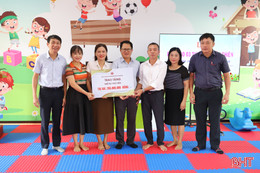 Zhi shan Foundation hỗ trợ xây dựng thư viện thân thiện ở Hương Sơn