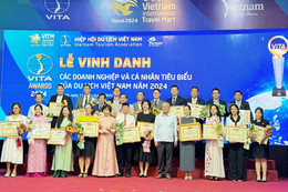 Vinpearl đồng loạt được vinh danh với 13 giải thưởng du lịch Vietnam Travel Awards