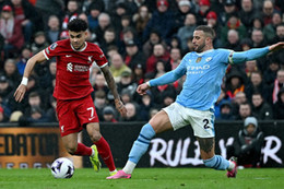 Liverpool và Man City có thể phải đá play-off tranh chức vô địch