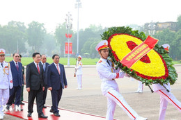 Lãnh đạo Đảng, Nhà nước vào Lăng viếng Chủ tịch Hồ Chí Minh