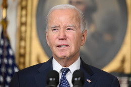 Ông Biden ký luật viện trợ gần 61 tỷ USD cho Ukraine