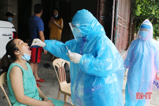 Hà Tĩnh truy vết được 147 F1 và 1.164 F2 liên quan đến 2 ca bệnh Covid-19