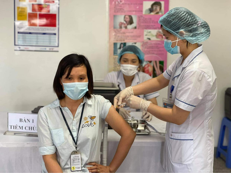 Bộ trưởng Nguyễn Thanh Long: Bộ Y tế khuyến khích, tạo điều kiện tối đa các doanh nghiệp, địa phương nhập khẩu vắc-xin Covid-19 vào Việt Nam