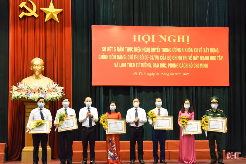 Tiếp tục nâng cao chất lượng, hiệu quả việc thực hiện quy chế dân chủ cơ sở ở Can Lộc