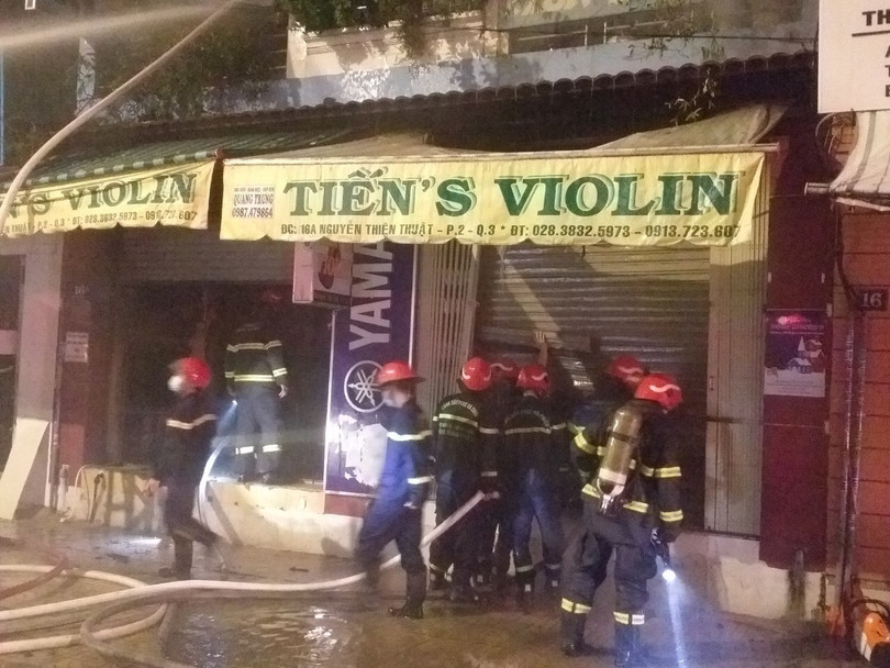 Cháy nhà ở Sài Gòn, hai cha con tử vong