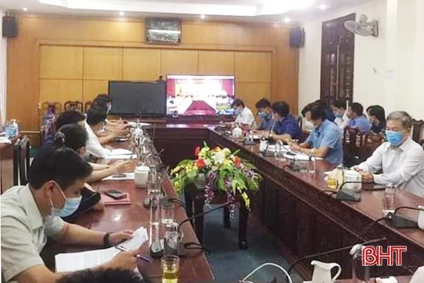 Các địa phương ở Hà Tĩnh cấp bách triển khai nhiều biện pháp phòng, chống dịch Covid-19