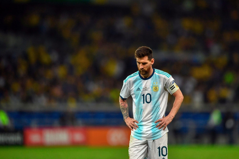 Messi mất cơ hội đá Copa America 2021 trên sân nhà