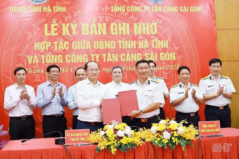 Hà Tĩnh chuẩn bị tốt các điều kiện đón tàu container cập cảng Vũng Áng