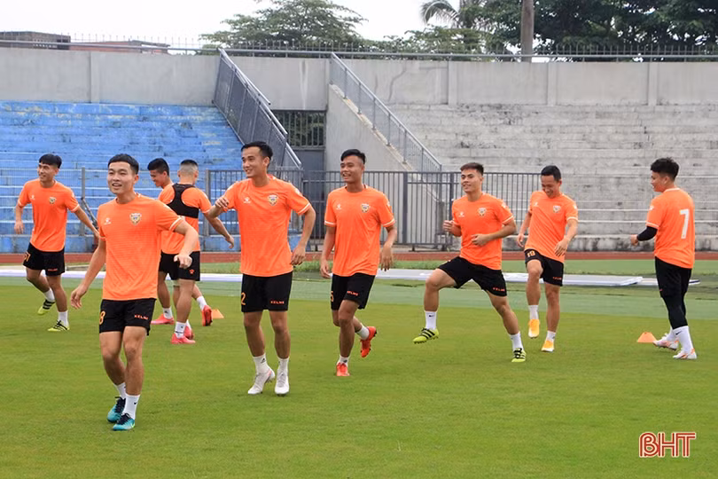 Vòng loại World Cup 2022: Cơ hội nào cho tiền vệ trẻ Hồng Lĩnh Hà Tĩnh?