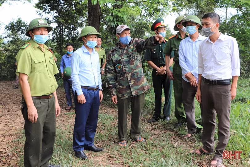 Kiểm soát chặt người ra, vào rừng lúc cao điểm nắng nóng ở Vũ Quang