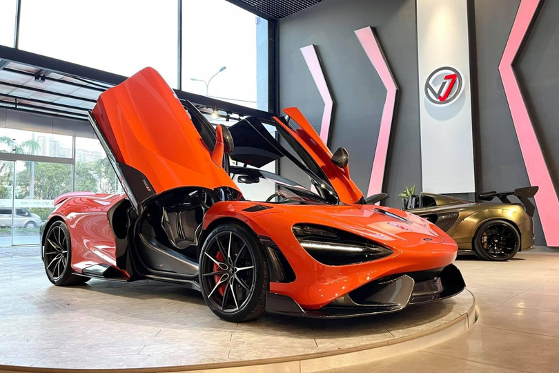 Siêu xe McLaren 765LT thứ ba cập bến Việt Nam