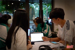 Trút bầu tâm sự với Al, giới trẻ được thấu hiểu hay dần cô đơn?