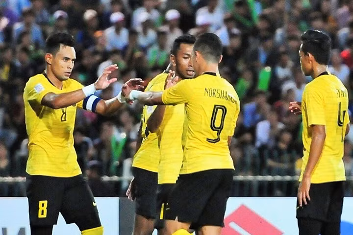 Anh Đức vào top 5 cầu thủ gây ấn tượng ở lượt trận đầu AFF Cup