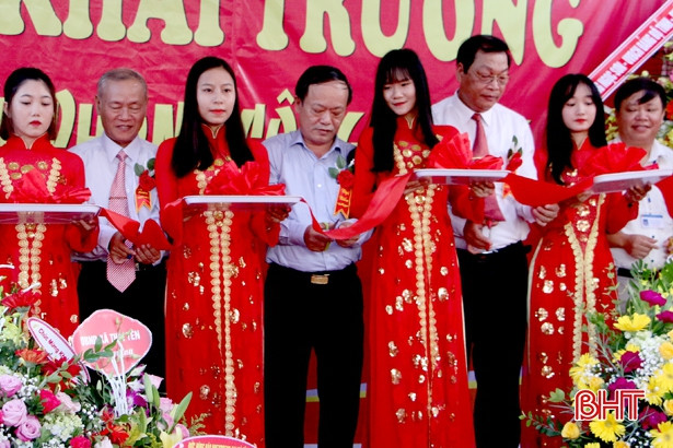 Khai trương Văn phòng Công chứng Đoàn Minh Quyền