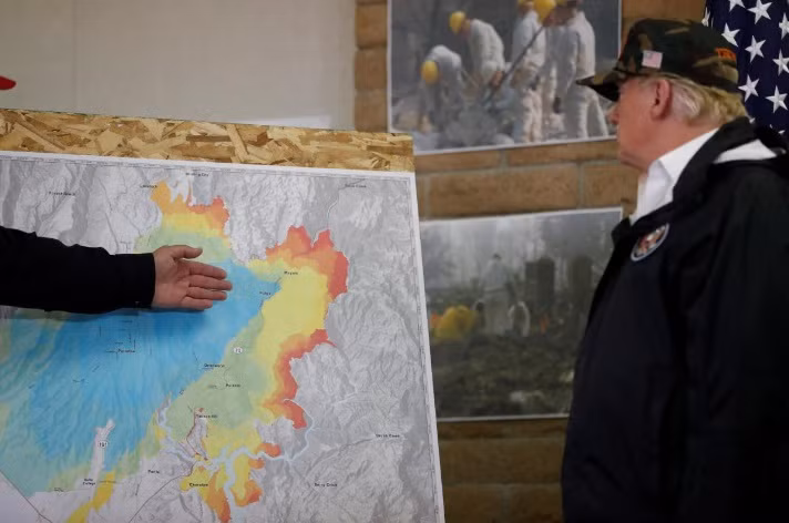 Tổng thống Trump thăm thị trấn thiên đường bị xóa sổ do cháy rừng ở California