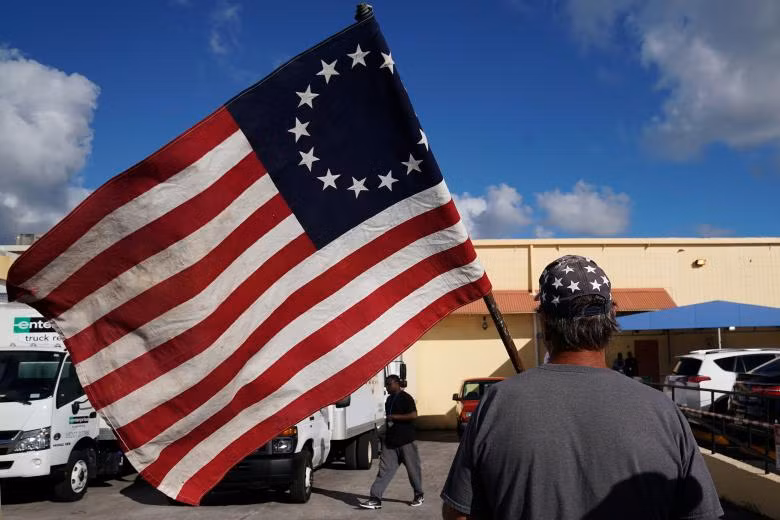 Bang Florida kiểm lại phiếu bầu cử giữa kỳ Mỹ