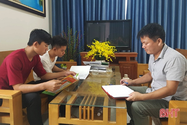 Đoàn xã lập văn phòng tư vấn XKLĐ, hàng trăm thanh niên có việc làm