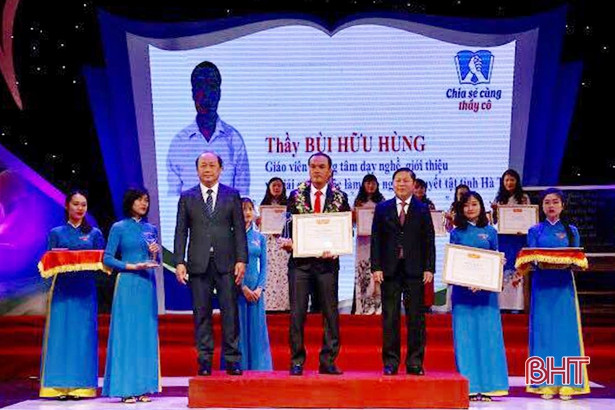 Chương trình “Chia sẻ cùng thầy cô” vinh danh thầy giáo dạy người khuyết tật Hà Tĩnh