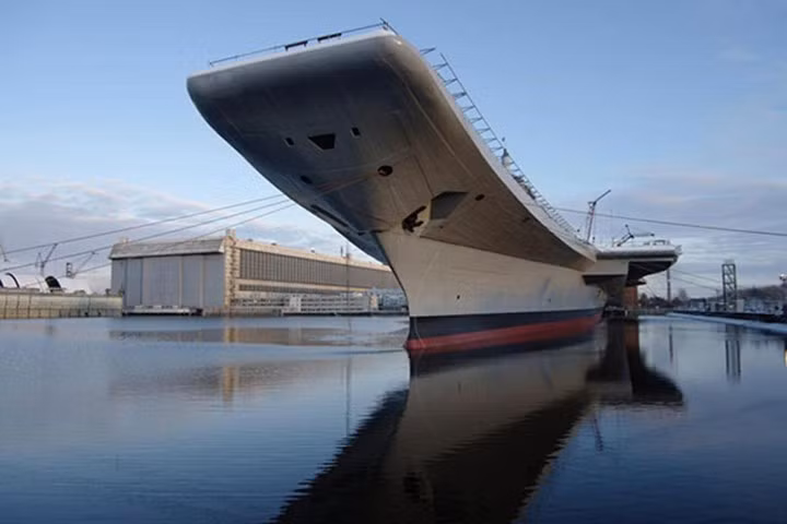 Ảnh: Tàu sân bay chủ lực INS Vikramaditya của Hải quân Ấn Độ