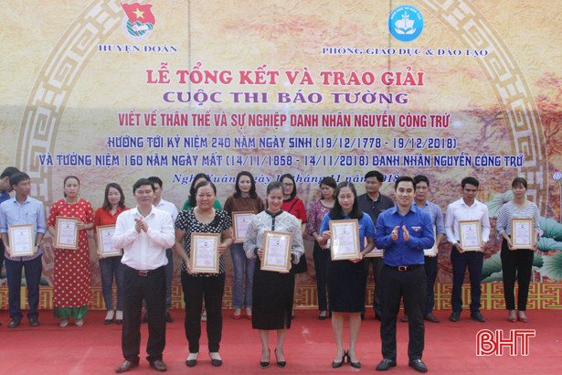 Nhiều giải thưởng được trao tại cuộc thi viết về Nguyễn Công Trứ