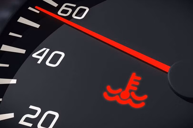 Thấy những đèn cảnh báo này trên ô tô, cần hết sức lưu ý