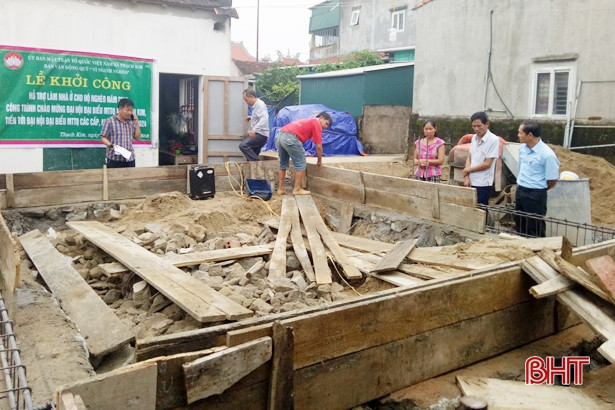 Thạch Kim xây dựng nhà đại đoàn kết cho gia đình nghèo