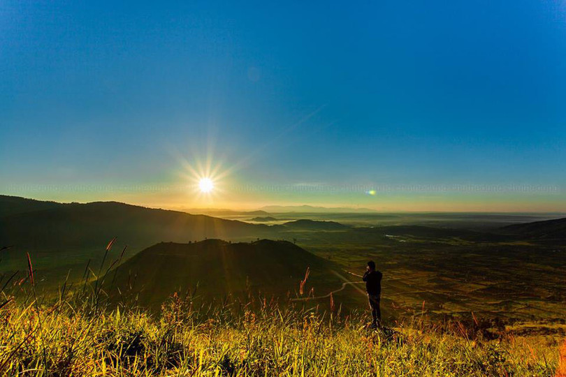 Thảm dã quỳ trên núi lửa Chư Đăng Ya hùng vĩ