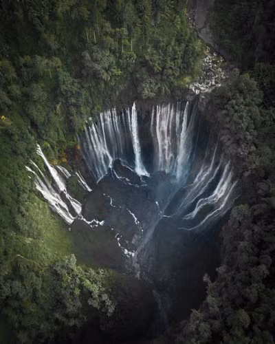 Ngỡ ngàng vẻ hoang sơ, tươi đẹp của các vùng đất châu Á từ trên cao