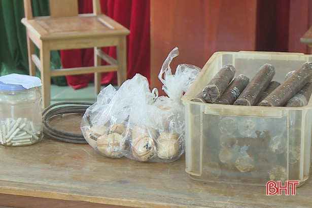 Bắt giữ chủ tàu vận chuyển gần 6 kg thuốc nổ