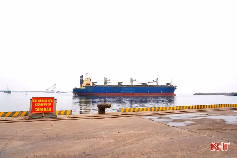 Bến số 3, Cảng quốc tế Lào - Việt sẵn sàng khai thác thương mại.