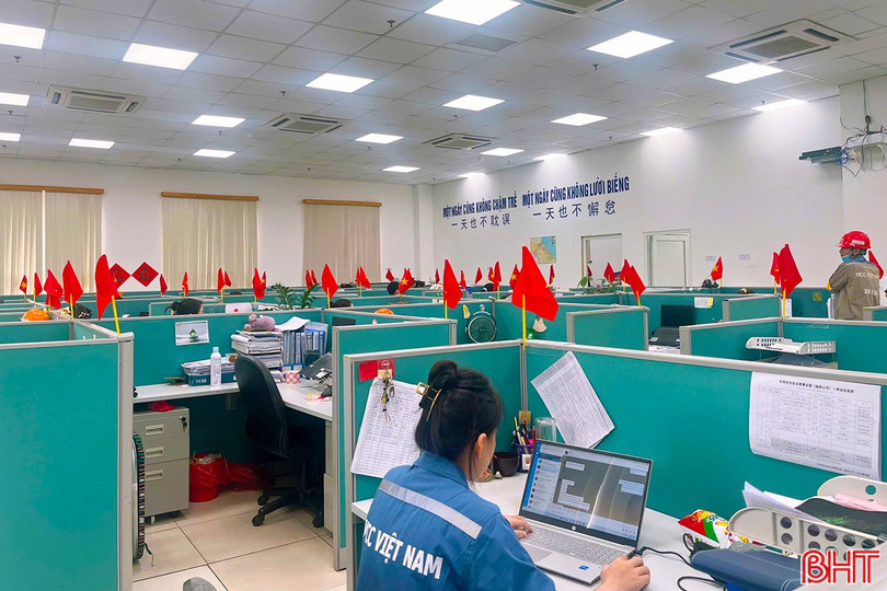cờ tổ quốc 8.jpg