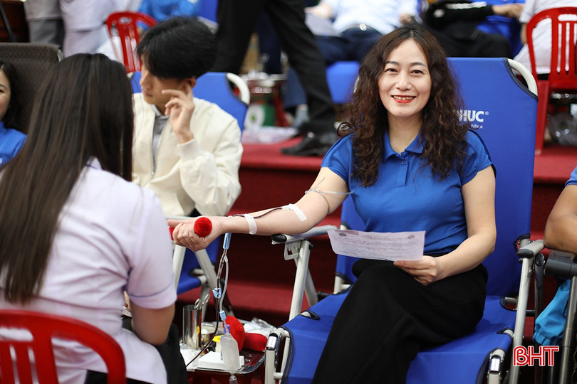 Ngày hội hiến máu "Giọt hồng Thành Sen" phấn đấu nhận về 600 đơn vị máu.