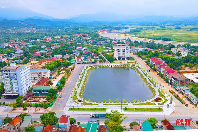 زاوية من وسط مدينة كي آنه. Một góc trung tâm thị xã Kỳ Anh.