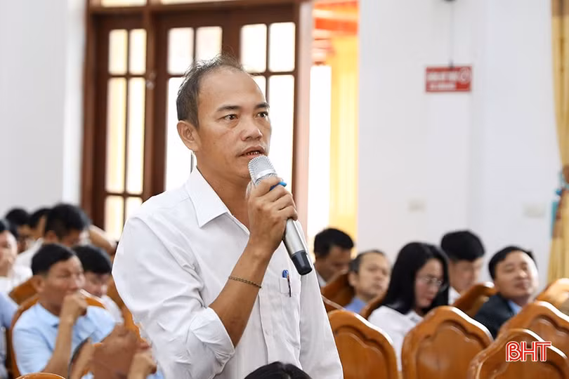 Chủ tịch Ủy ban MTTQ xã Kỳ Nam Phan Văn Ngọ: Cần mở rộng tuyến xe bus tới xã Kỳ Nam để đáp ứng nhu cầu đi lại cho bà con nhân dân...