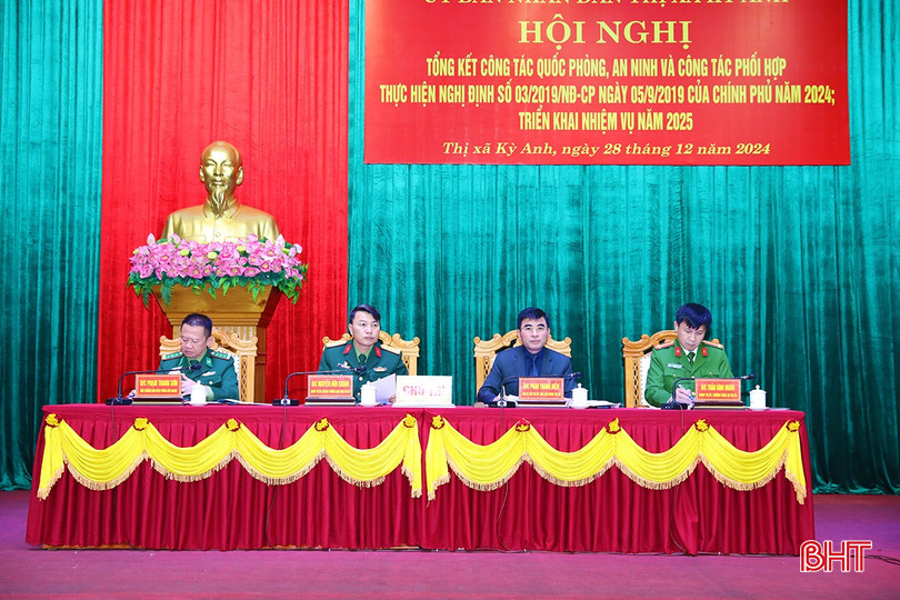 Chủ trì hội nghị. bqbht_br_ag7a7726.jpg