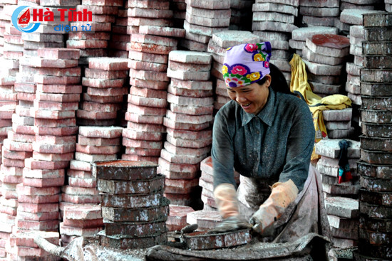 nang ganh muu sinh quen ngay quoc te phu nu