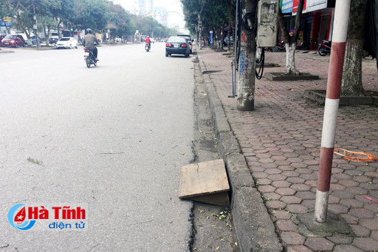 bat nhao go len xuong via he noi do ha tinh