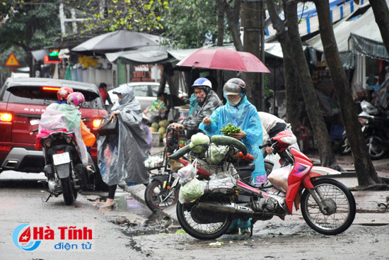 nang ganh muu sinh quen ngay quoc te phu nu