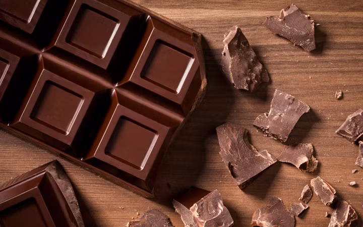 nhung loai thuc pham can noi khong khi ban say ruou