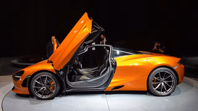 sieu xe mclaren 720s hien nguyen hinh gia tu 5 8 ty