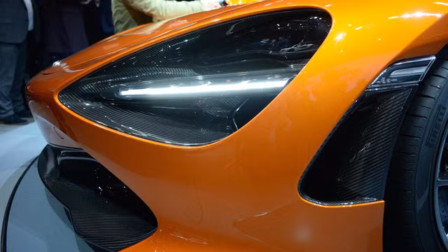 sieu xe mclaren 720s hien nguyen hinh gia tu 5 8 ty