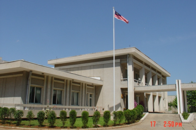 cong dan malaysia bi cam roi khoi trieu tien