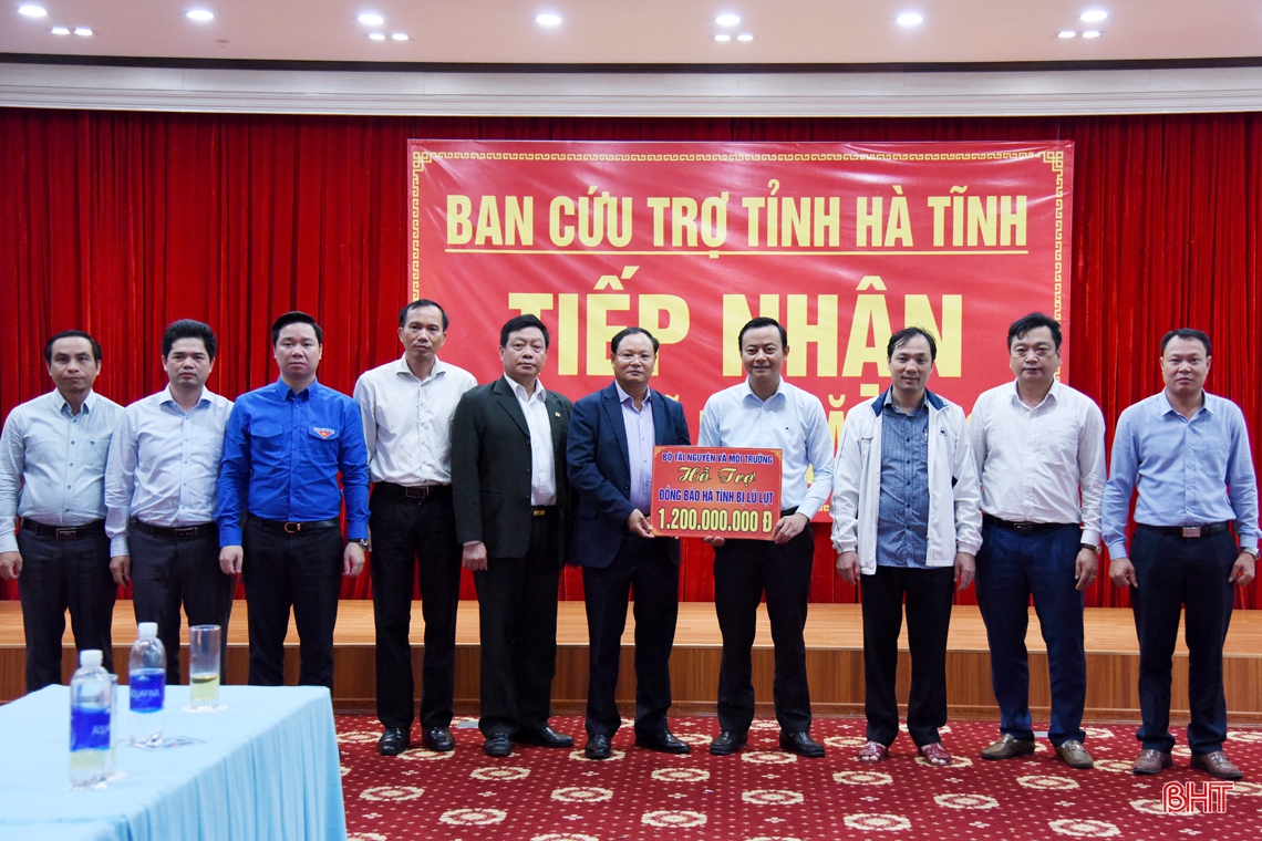 Lãnh đạo tỉnh cảm ơn tấm lòng của đồng bào cả nước hướng về Hà Tĩnh