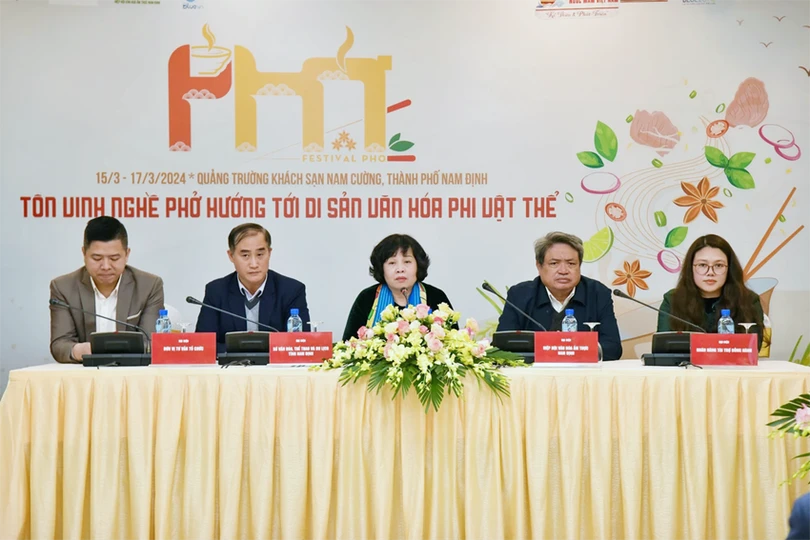 Screenshot 2024-03-03 at 08-05-38 Lập hồ sơ đưa phở Việt trở thành Di sản văn hóa thế giới.png