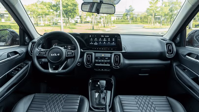 Nội thất của Sonet 2024 không khác biệt nhiều so với bản tiền nhiệm (Ảnh: Thaco).