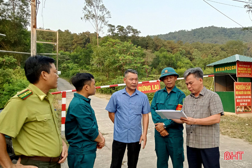 Các địa phương cần giám sát chặt chẽ người, phương tiện ra, vào các khu vực rừng trọng điểm dễ cháy trong suốt thời gian cao điểm nắng nóng. dt-09d17081-9429.jpg